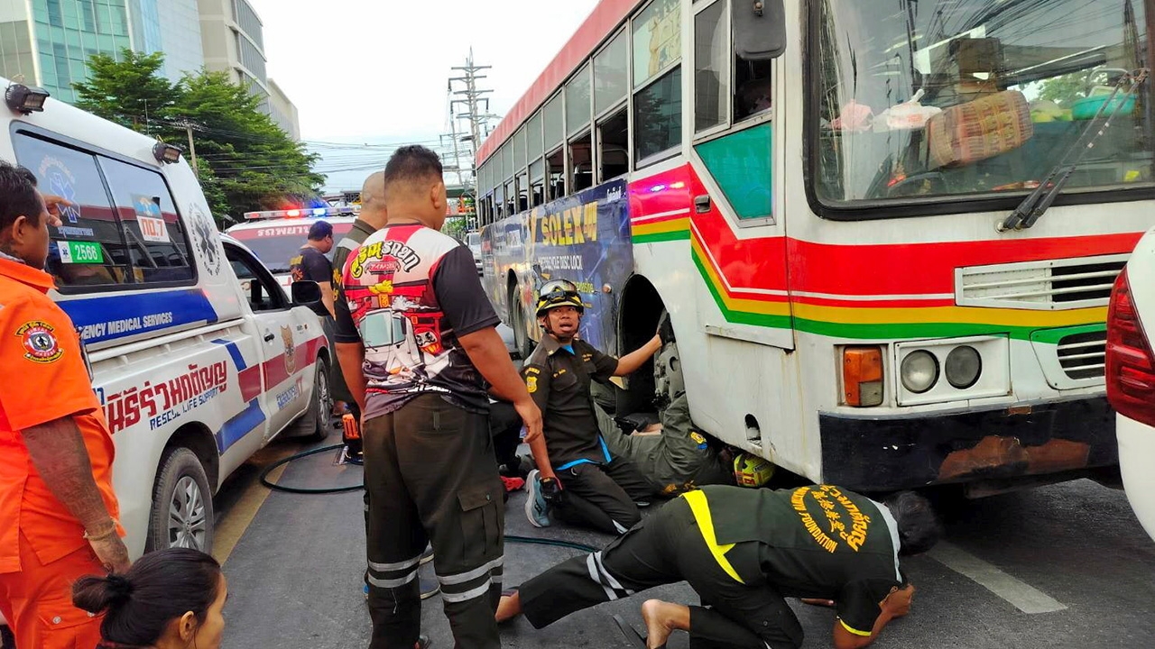 ทับ นศ.ดับ 2 ศพ