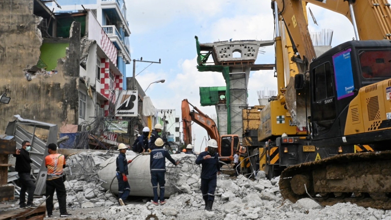 ป.ป.ท.สอบหาข้อมีพิรุธ สัญญาสร้างสะพานถล่ม