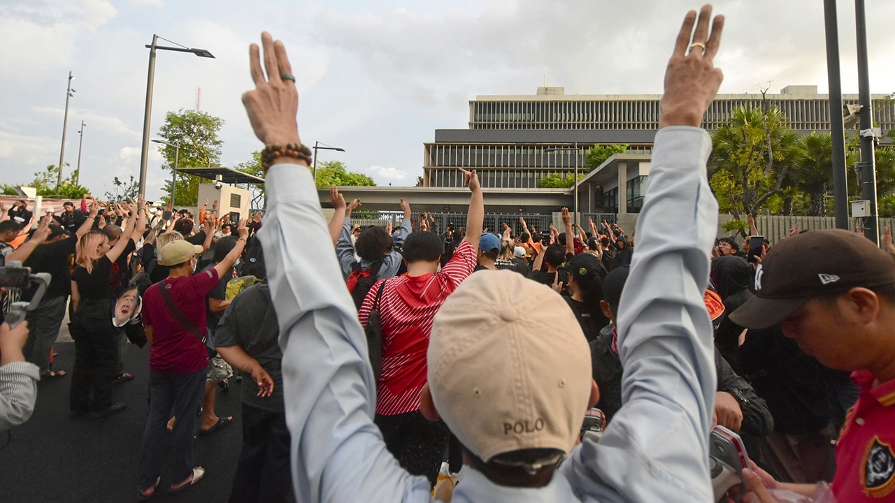 ไม่พอใจ