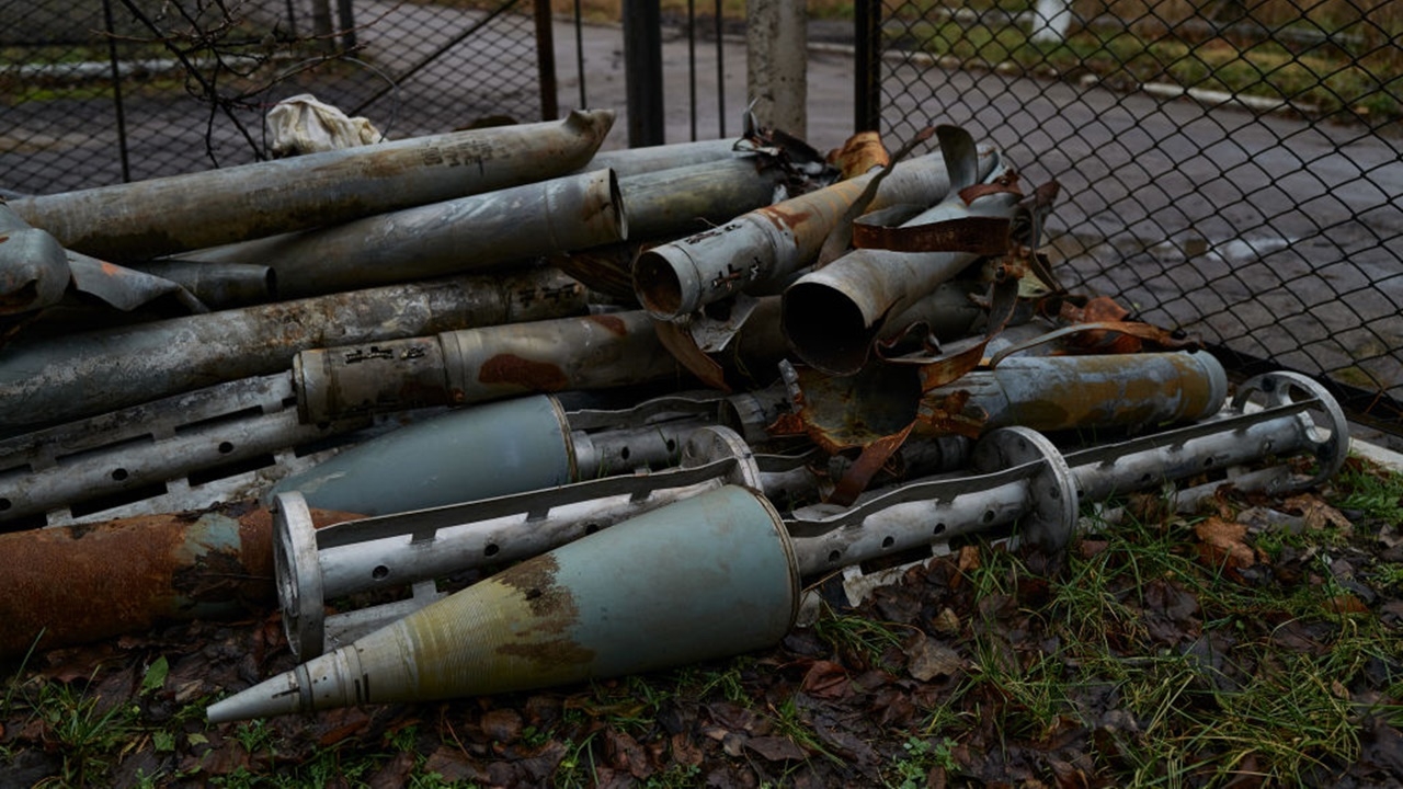 ยูเครนเผย ได้รับ ‘คลัสเตอร์บอมบ์’ จากสหรัฐฯ แล้ว