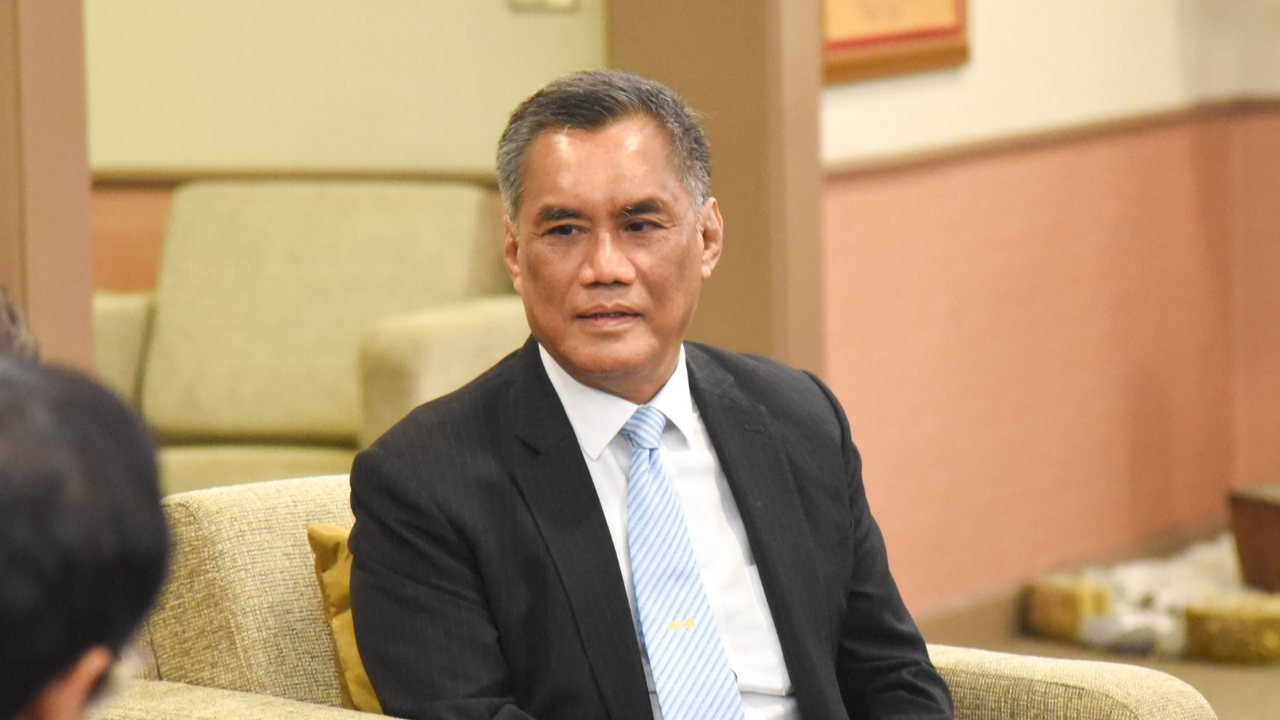 แจ้งความ กกต. ปฏิบัติหน้าที่มิชอบ ปมยื่นศาล รธน.สั่งฟันพ้นสภาพ ส.ส. “พิธา”