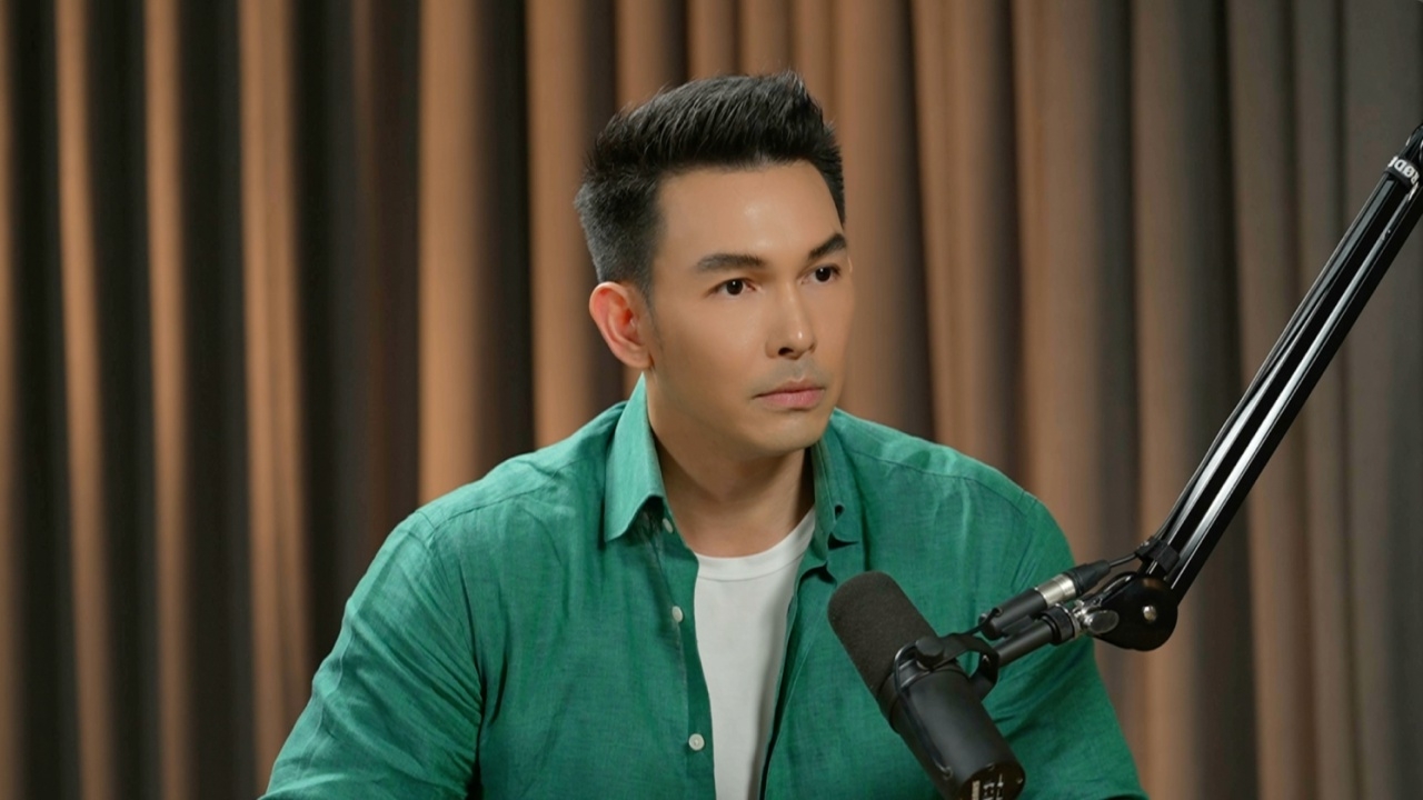 อั้ม อธิชาติ เล่าถึงบาดแผลในใจ โดนบูลลี่ว่าเป็นเกย์จนไม่อยากออกจากบ้าน