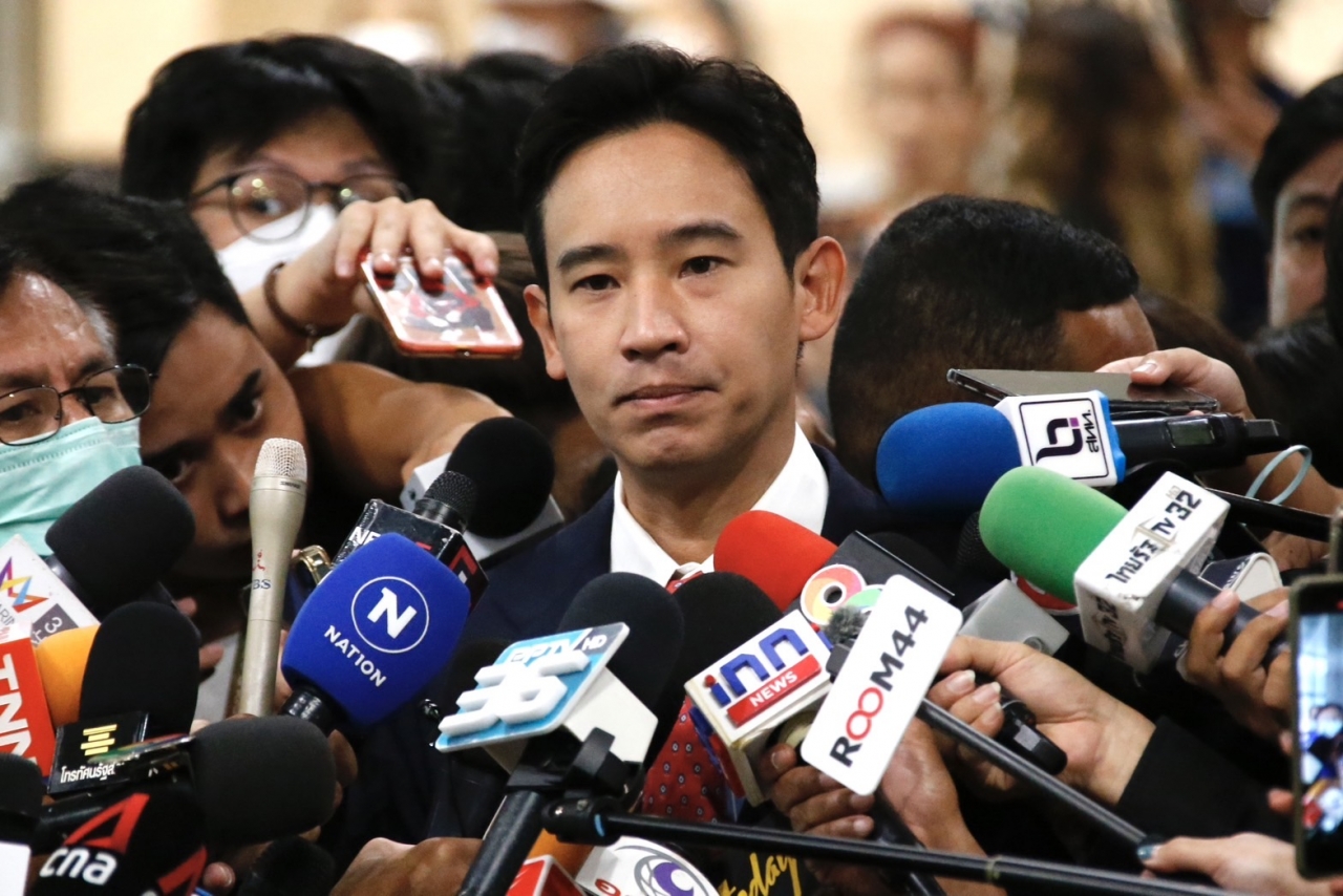 เปิดประวัติ "พิธา" ผู้ไม่อาจฝ่าด่านหิน 376 ในการโหวตนายกฯ ในยกแรก 