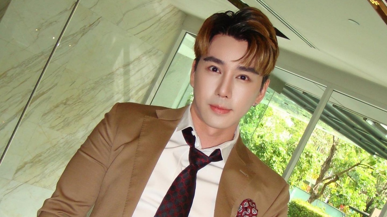 กำปั้น บาซู อัปเดตภาพล่าสุดหลังศัลยกรรม 28 วัน อายุ 45 แต่หน้าเด็กมาก