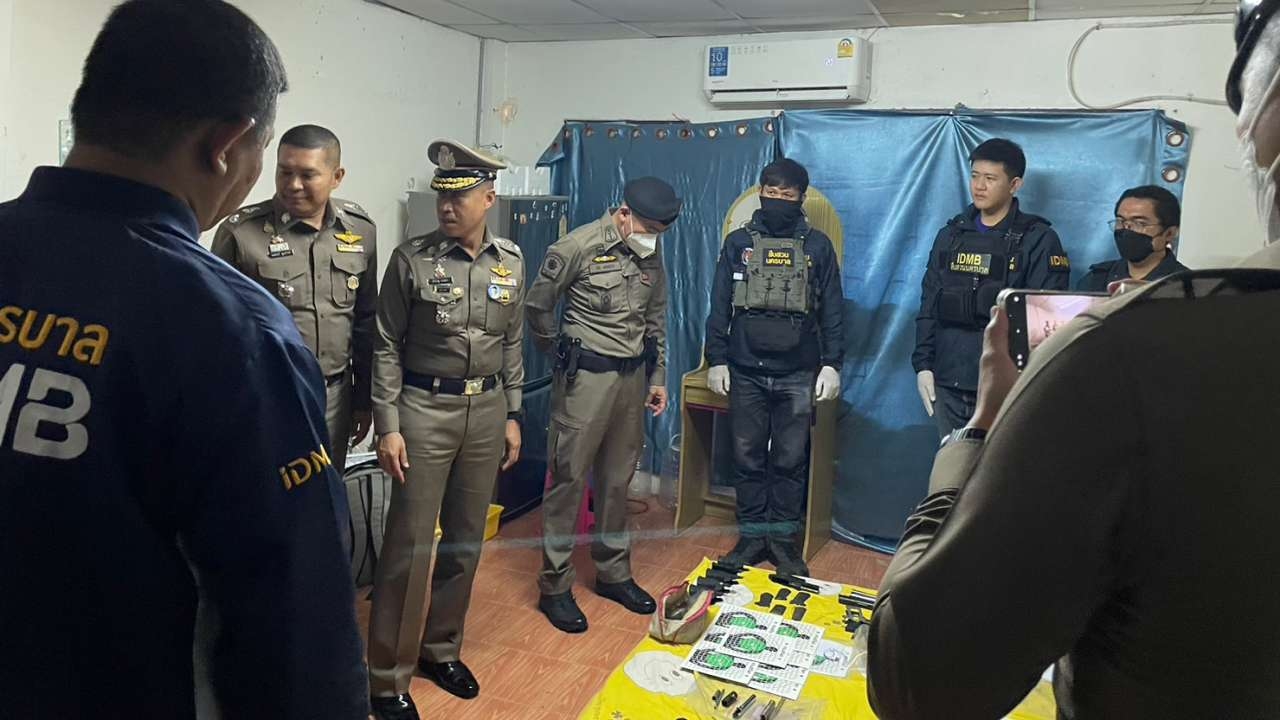 "บิ๊กราญ" ขยายผลรวบ "โอ ยี่เรือ" ขายปืนออนไลน์ เชื่อมโยงกราดยิงพารากอน