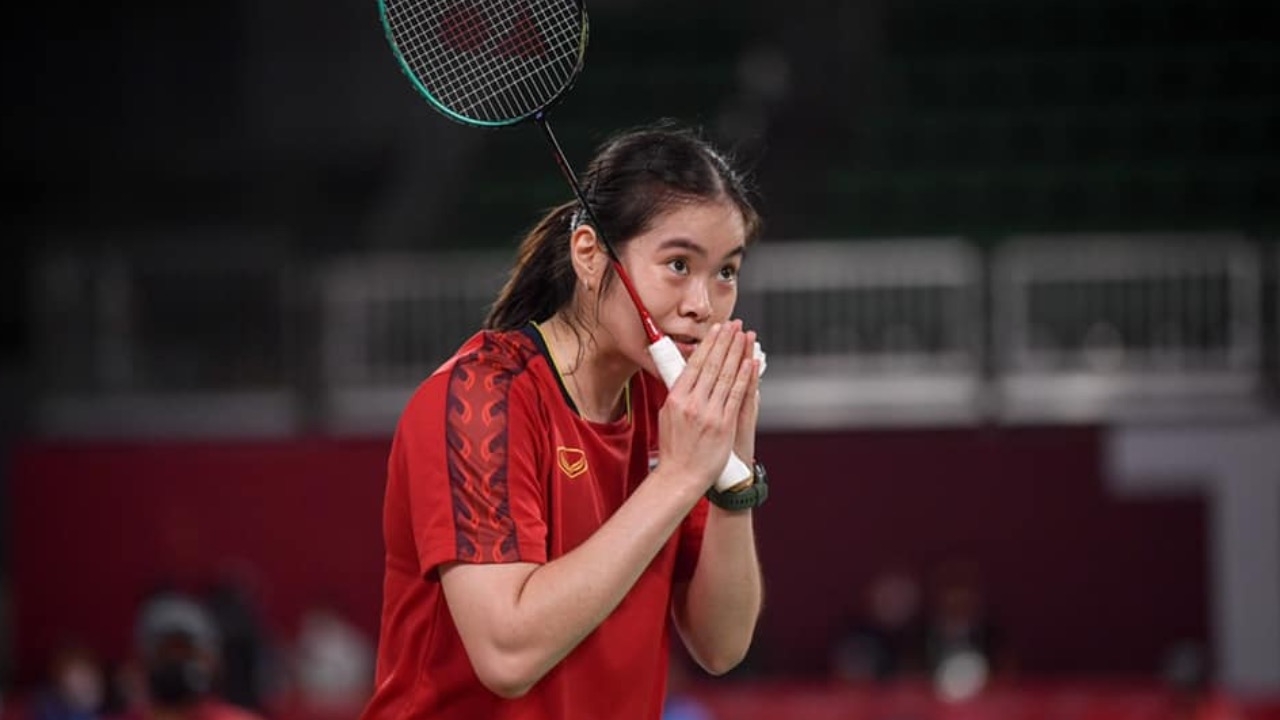 杭州亚运会羽毛球四分之一决赛，布莎娜不敌对手遭淘汰
