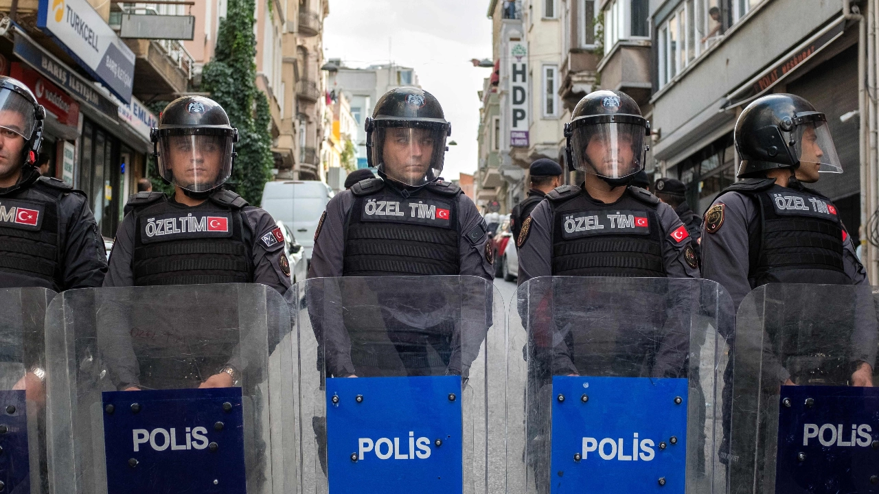 安卡拉爆炸案，土耳其警方逮捕90名库尔德叛军及相关嫌疑人