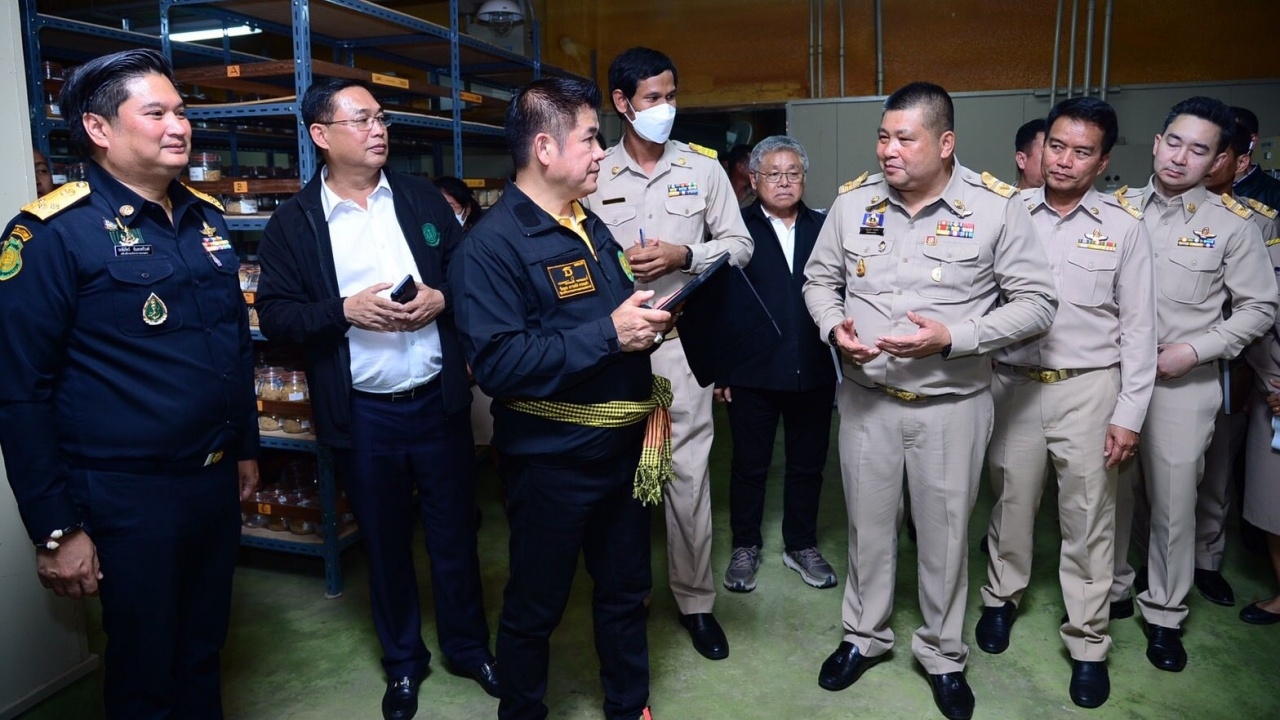 "ธรรมนัส-อนุชา" ลุยพัฒนา Gene Bank หวังต่อยอดเพิ่มศักยภาพพันธุ์ข้าว