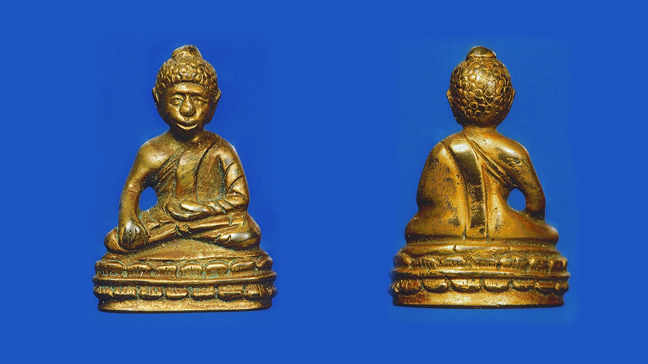 พระชัยกะไหล่ทอง