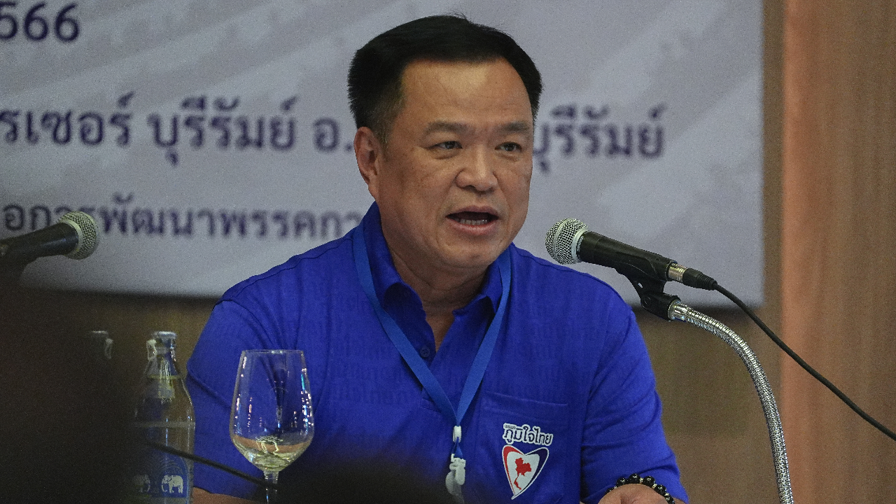 "อนุทิน" กำชับผู้ว่าฯ-ปภ.เตรียมพร้อมตลอด รับมือน้ำท่วม ช่วยประชาชน