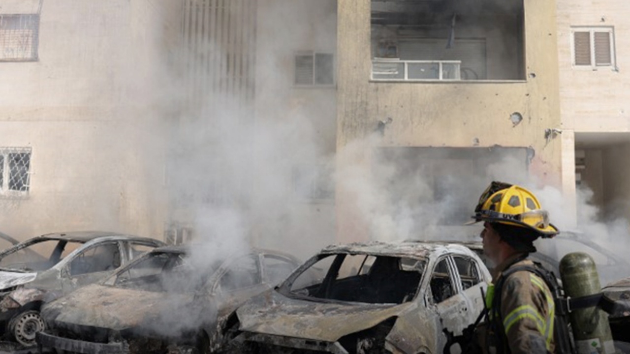 เตือนคนไทยใน "อิสราเอล" ระวังเหตุจรวดโจมตี เข้าห้องหลบภัย หากได้ยินเสียงไซเรน