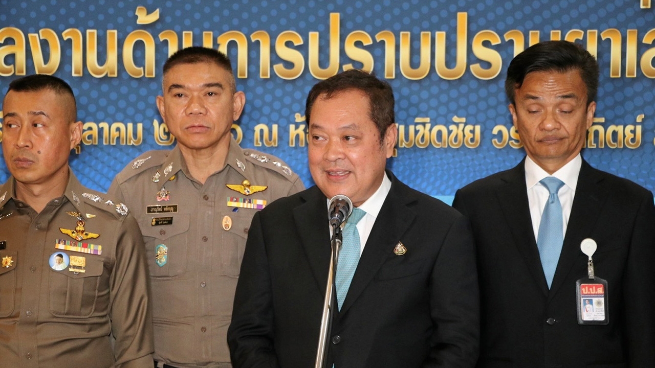 ส่งตรวจสถาบันกัลยาณ์ เผยดช.ซ้อมยิงมา 20 หน พ่อขอขมาเหยื่อกระสุน