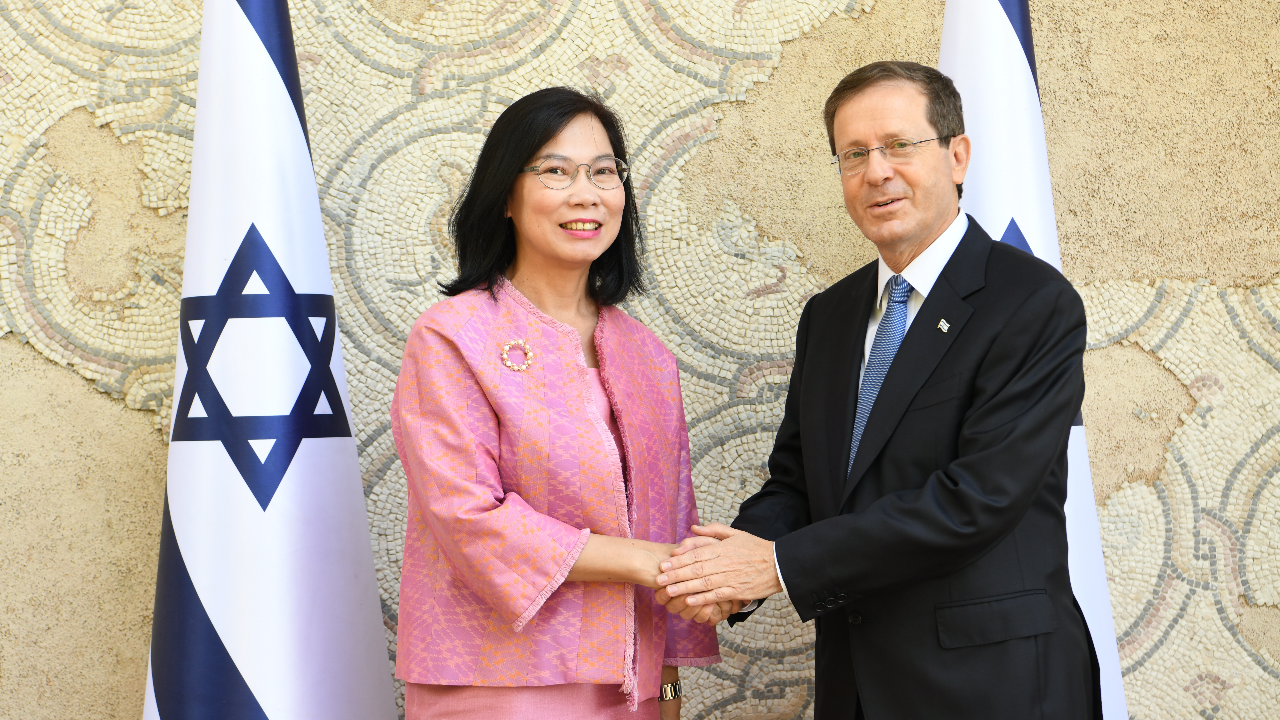 รู้จัก พรรณนภา จันทรารมย์ กับบทบาททูตไทยในประเทศอิสราเอล