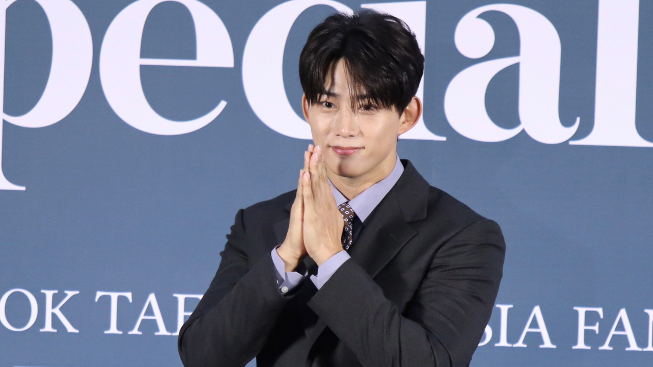 แทคยอน 2PM ทำฮอตเทสใจสั่น โชว์ความน่ารักพร้อมอ้อนแฟนไทย "คิดถึงมากๆ" 