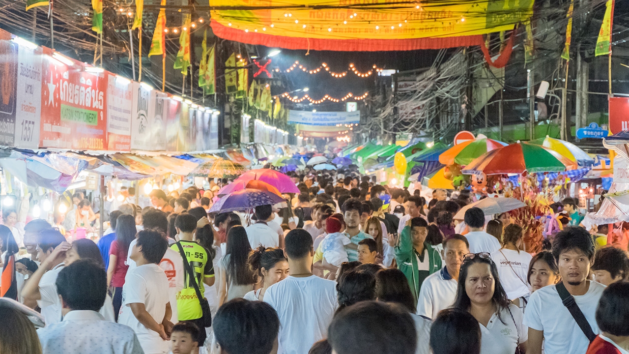 เยาวราชคึกคักรับเทศกาลกินเจ จับตาราคาสินค้า