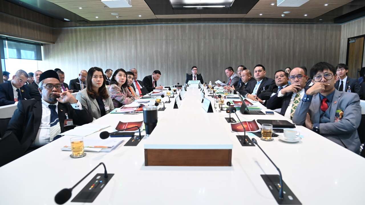 กมธ.มั่นคงแห่งรัฐฯ เผยเงินกู้ดอกต่ำกับ พ.ร.ก.ฉุกเฉิน จชต.คนละเรื่องกัน 