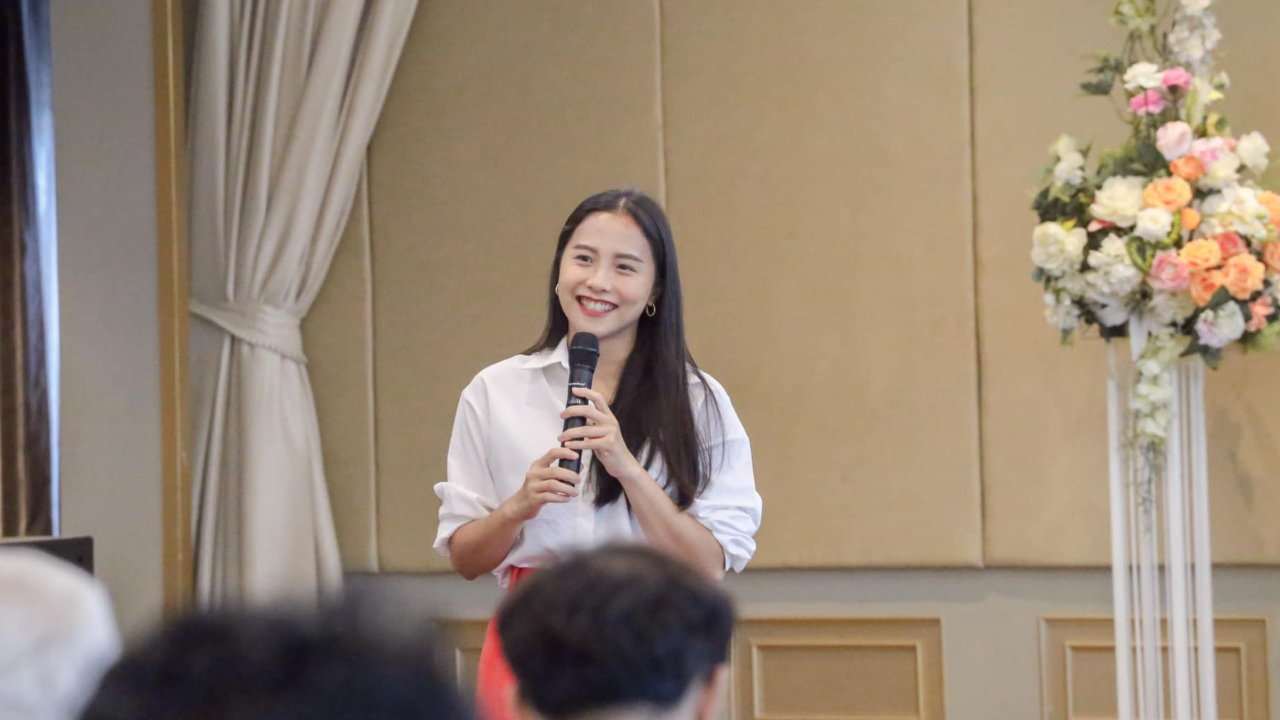 ศาลรธน.สั่งแจงภายใน 15 วัน “ไอซ์ รักชนก” ผิด พ.ร.บ.คอมฯ ขัดรัฐธรรมนูญหรือไม่