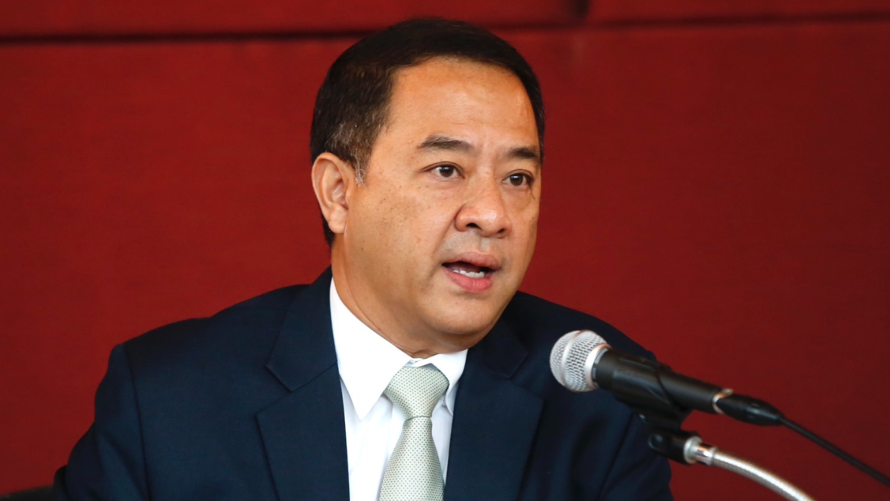 แรงงาน จ่ายเยียวยา 15 คนไทยลอตแรกที่กลับไทยคนละ 15,000 บาท