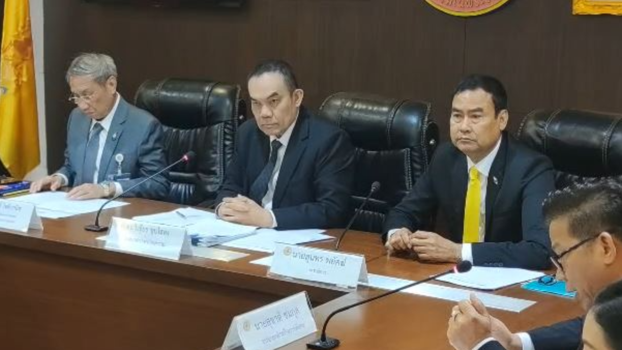 "สภาทนายความ" ตั้งศูนย์ช่วยแรงงานไทยในอิสราเอล ที่เดินทางกลับมาตุภูมิ