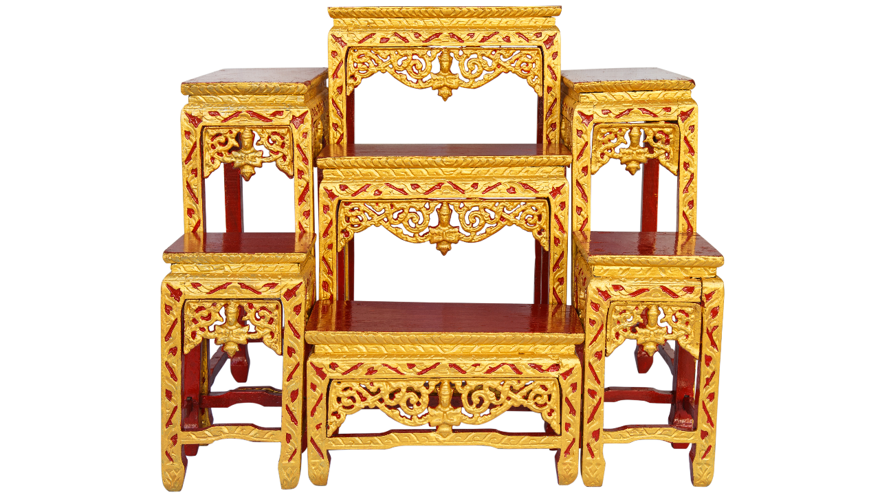 การจัดโต๊ะหมู่บูชา เนื่องในวันนวมินทรมหาราช 13 ตุลาคม 2566 