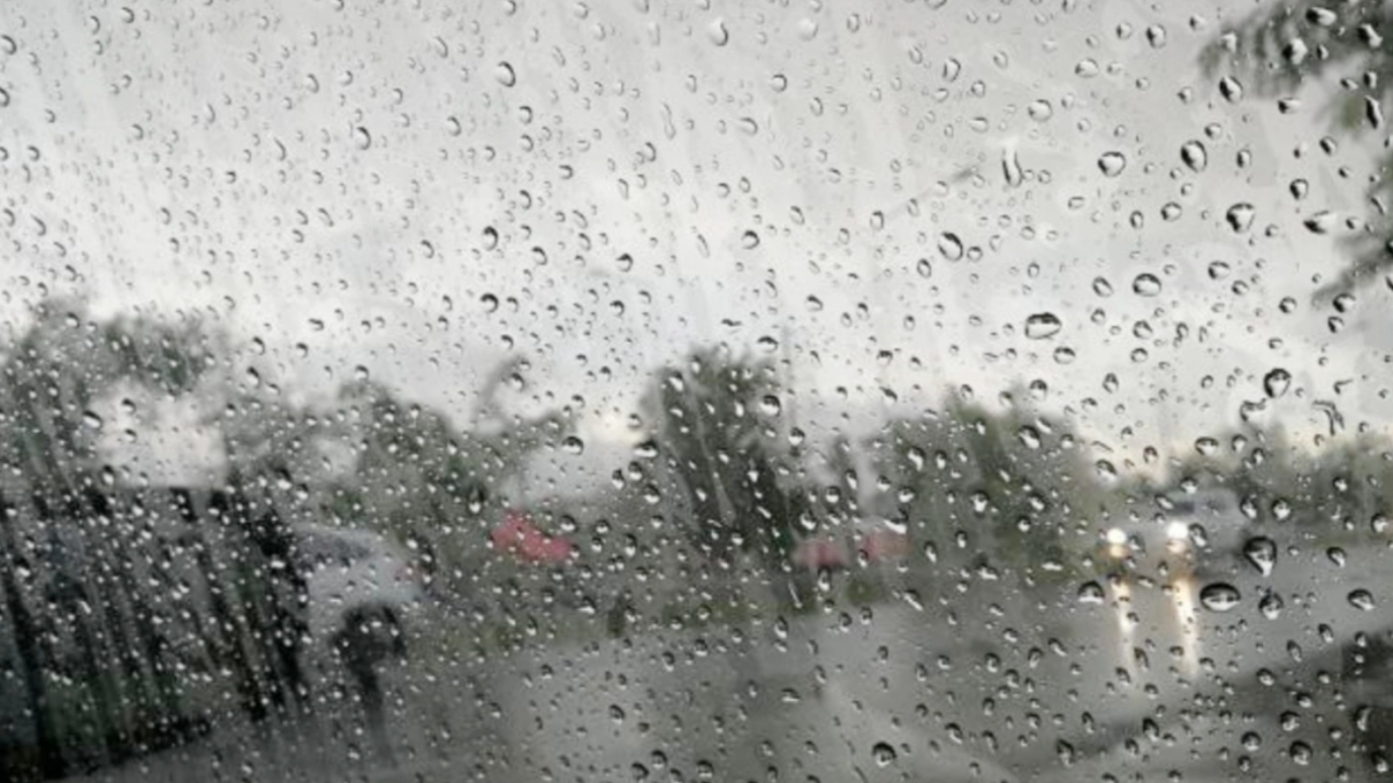 สภาพอากาศวันนี้ ทั่วไทยยังคงมีฝนฟ้าคะนอง ลมกระโชกแรงบางพื้นที่ กทม.โดน 40%