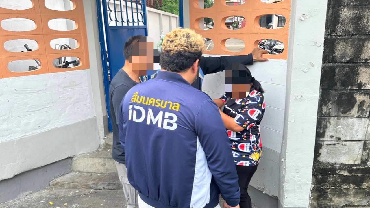 สืบนครบาล รวบสาวบัญชีม้า อ้าง สภ.ชลบุรี หลอกเหยื่อสูญเงินเกือบ 2 แสน