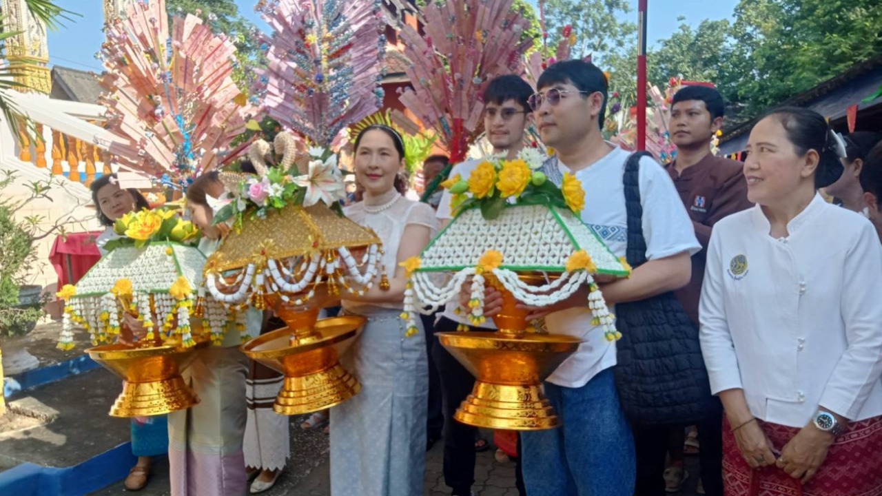 บอสนิด นำพนักงานโพลีพลัสฯ ทอดกฐินวัดพระธาตุดอยน้อย ลำปาง