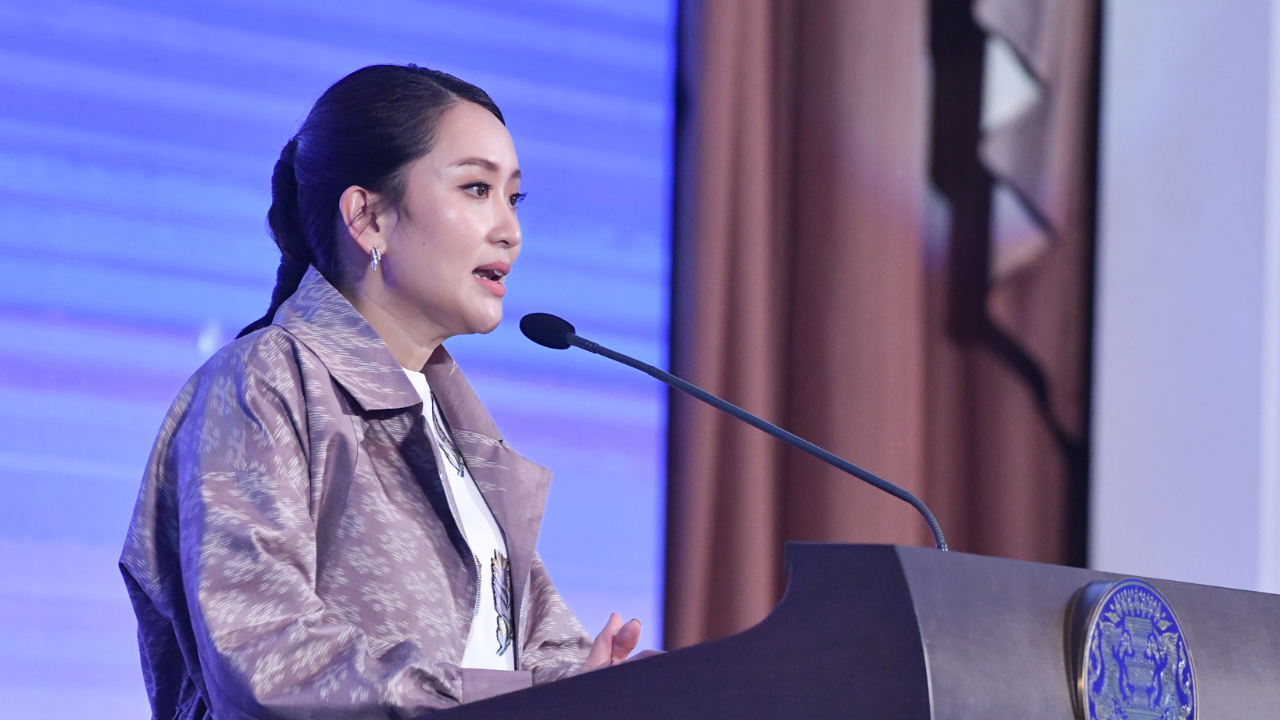 “อิ๊งค์” ปัดไปร่วมวงดินเนอร์ ปูทางนั่งนายกฯ ยันดันซอฟต์พาวเวอร์แน่นอน