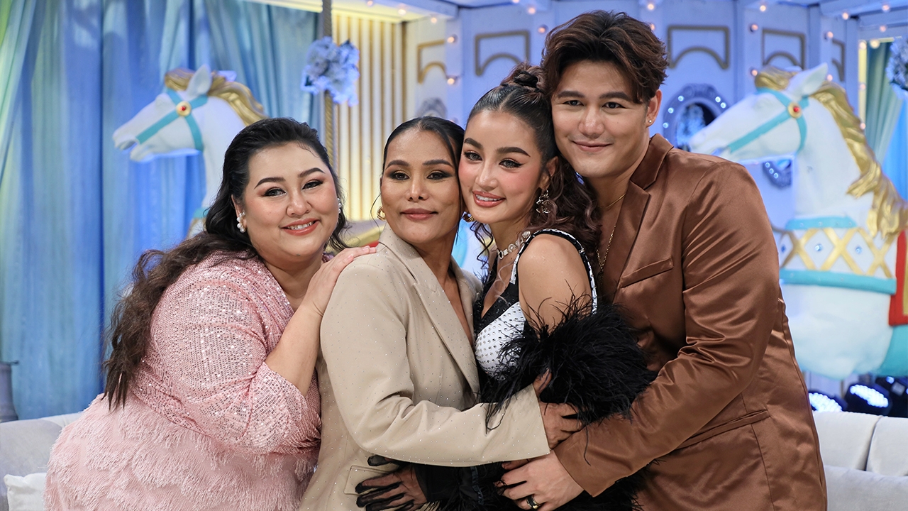 กระแต อาร์สยาม แนะ รวยพันล้านทุกคนทำได้ มูไปให้สุด "เจ้าแม่กาลี" ใน "3 แซ่บ