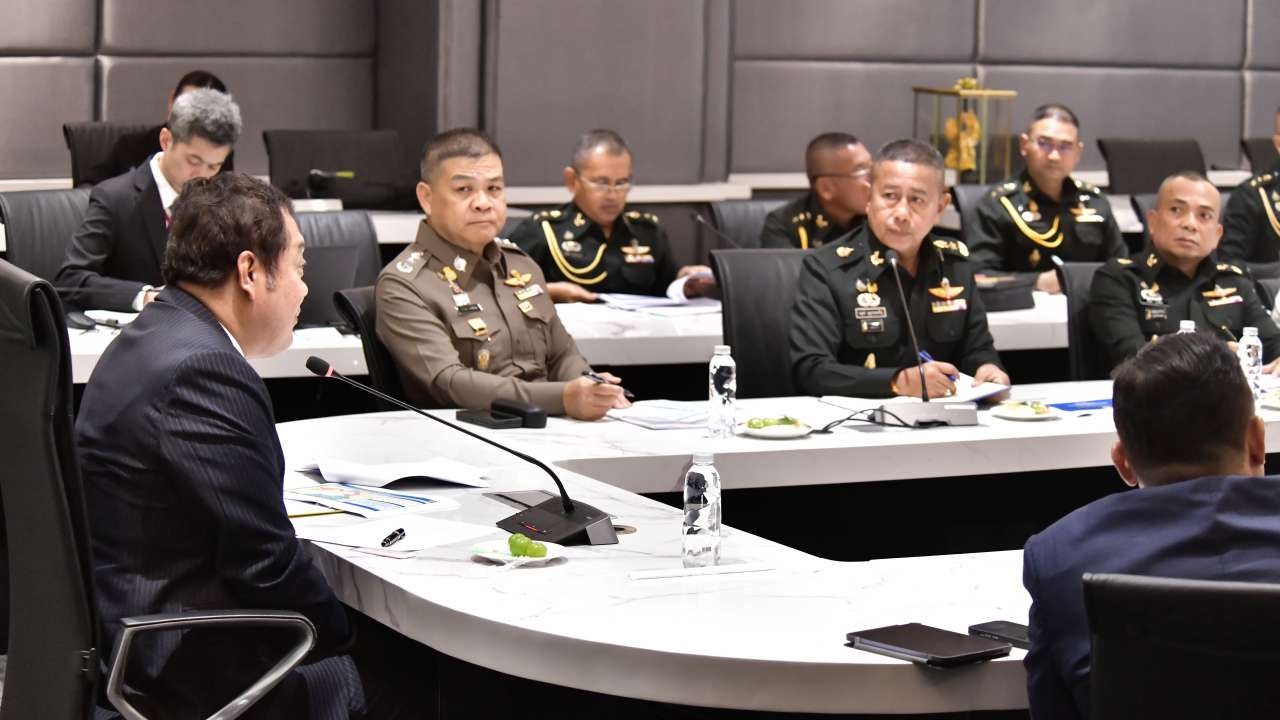 "รวม.ยธ.-มทภ.2" บูรณาการร่วมมือแก้ปัญหายาเสพติด 1 ปี ต้องเป็นศูนย์