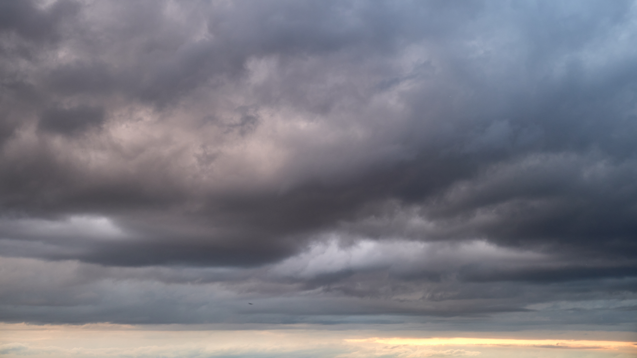 กรมอุตุนิยมวิทยา อัปเดต "พายุซันปา" ฉบับ 8 เคลื่อนเข้าสู่อ่าวตังเกี๋ย