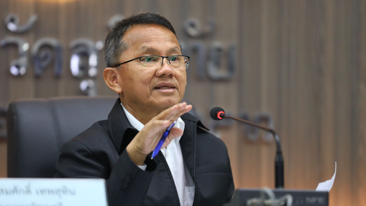 “สมศักดิ์” สั่งตั้งคณะกรรมการติดตามแก้ปัญหาน้ำที่สุโขทัย ให้รายงานทุก 15 วัน