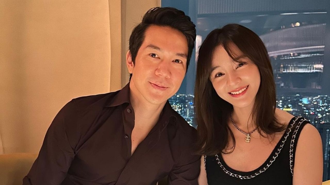 แอมป์ พิธาน ลงภาพคู่ ออม สุชาร์ ครบรอบคบกันปีที่ 6 ยังหวานเหมือนเดิม