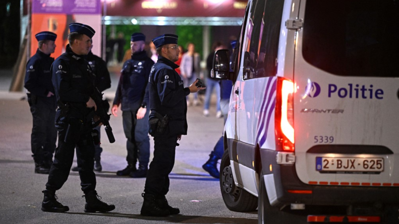 ชายอ้างเป็นสมาชิกกลุ่ม IS กราดยิงในกรุงบรัสเซลส์ ของเบลเยียม ดับ 2 ศพ