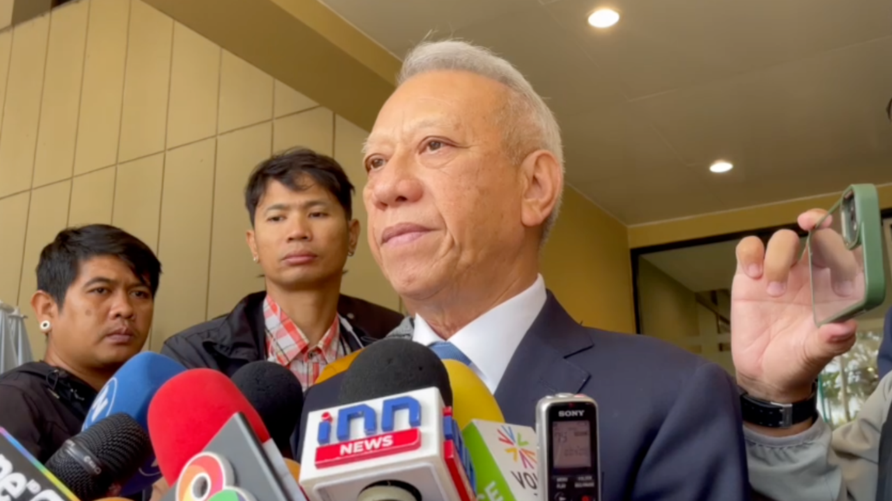 “พิพัฒน์” เผย นายกฯ จ่อเจรจาประเทศที่ 3 ช่วยตัวประกัน เร่งอพยพให้เสร็จใน ต.ค.