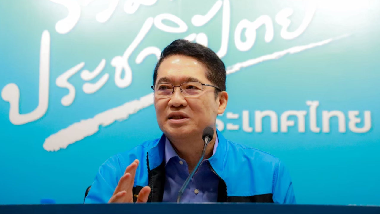 “องอาจ” จี้รัฐบาลปรับการให้ข่าวเรื่องช่วยตัวประกัน หลังนายกฯ-รมว.กต. ให้ไม่ตรงกัน