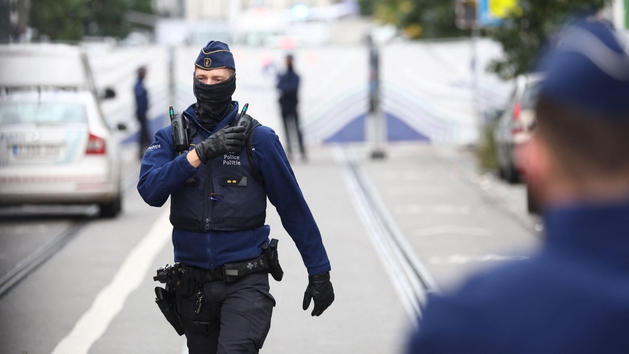 คนร้ายกราดยิงในบรัสเซลส์ ฆ่าคนตาย 2 ศพ โดนตร.เบลเยียมยิงปลิดชีพแล้ว