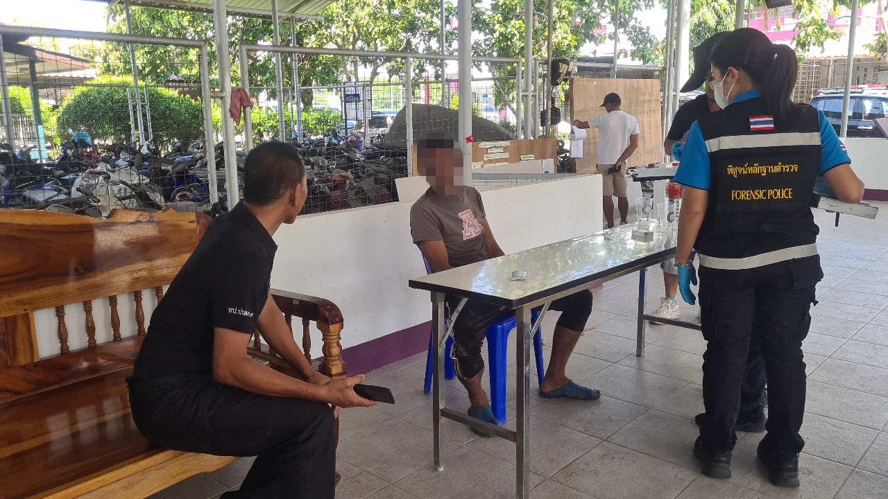 ฆ่าโหด "น้องชายจุฬาราชมนตรี" หนุ่มใหญ่หลอนยา ชักมีดฟัน-แทงยับ