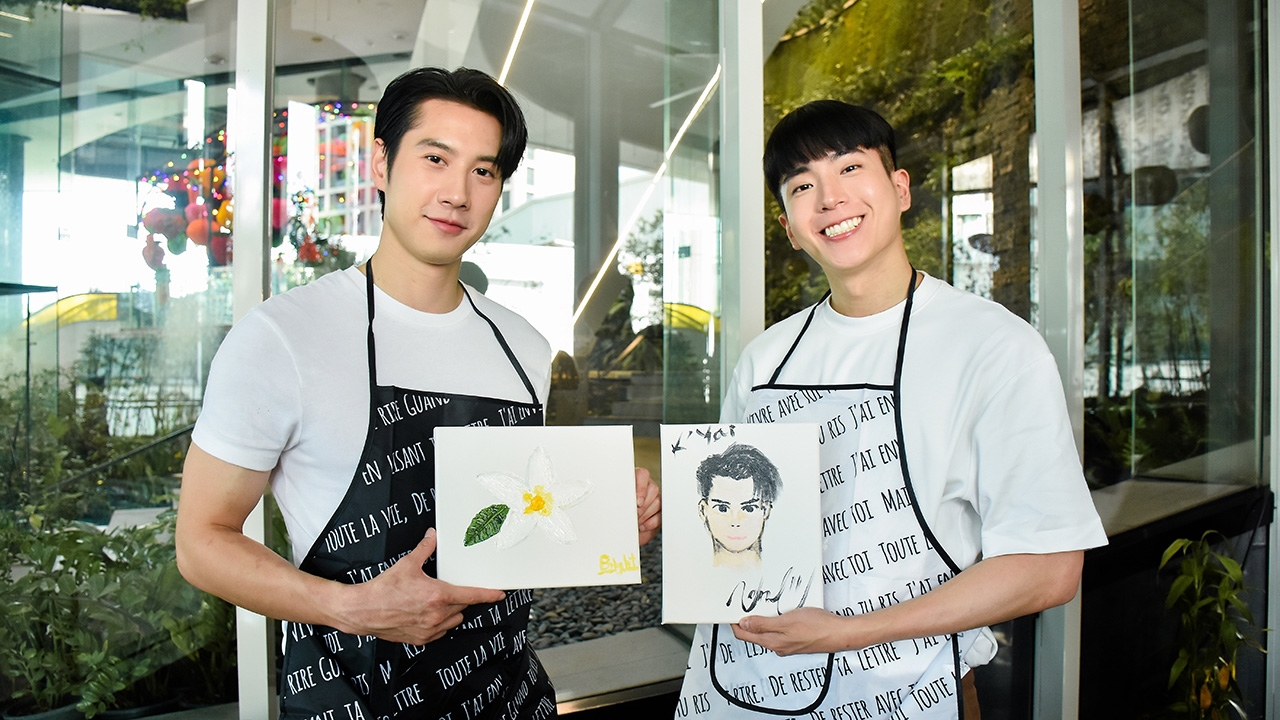 "ไบร์ท-นนกุล" โชว์วาดภาพสื่อความหมายในซีรีส์ หอมกลิ่นความรัก