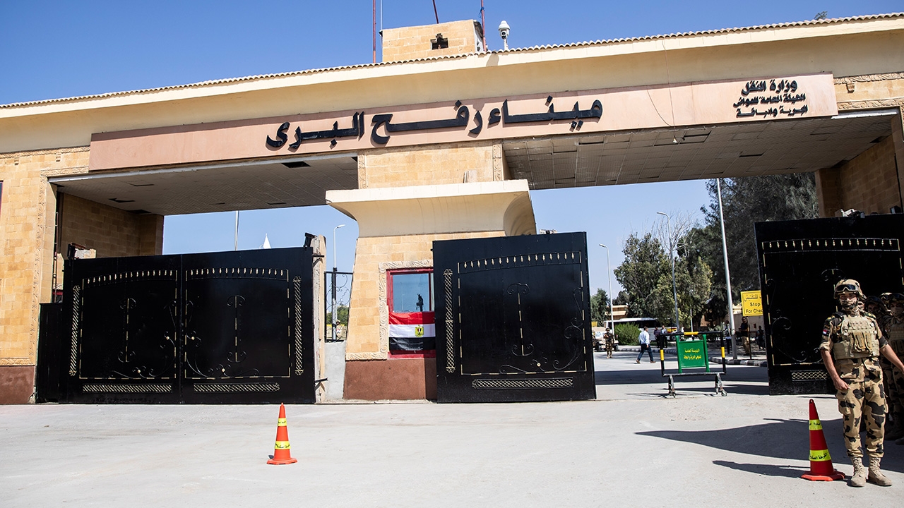 ด่านราฟาห์ เส้นชีวิตชาวกาซา ทำไมอียิปต์ลังเลไม่กล้าเปิด?