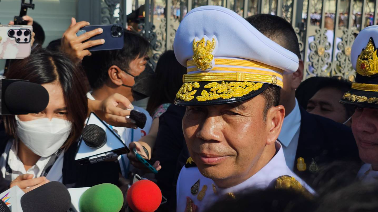 “สุทิน” พร้อมแจง กมธ.สภาฯ เลื่อนซื้อเรือดำน้ำจีน ยัน คิดและหารือรอบคอบแล้ว