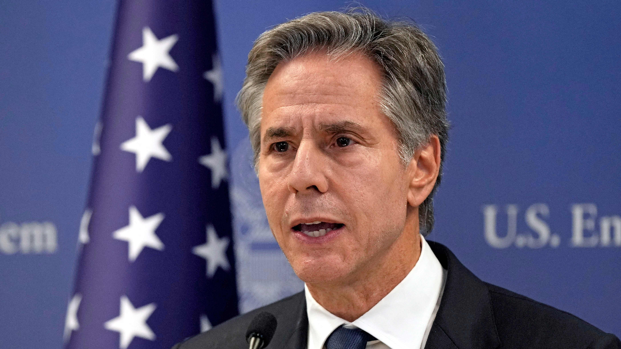 'บลิงเคน' ลั่น สหรัฐฯ พร้อมตอบโต้ หากทหารอเมริกันถูกโจมตีในตะวันออกกลาง