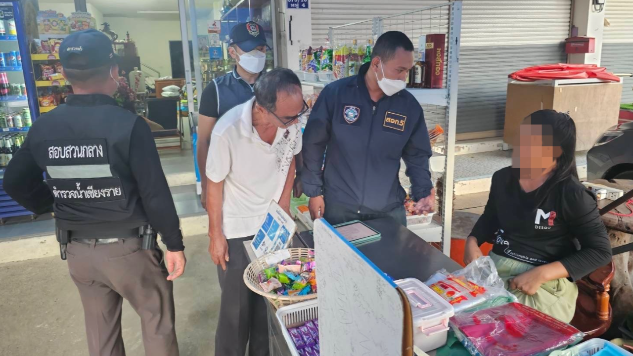 ล็อกเพิ่มอีก 3 แก๊งโกงขายไอโฟน ม.6 "บัญชีม้า 2-คนกดเงิน 1"