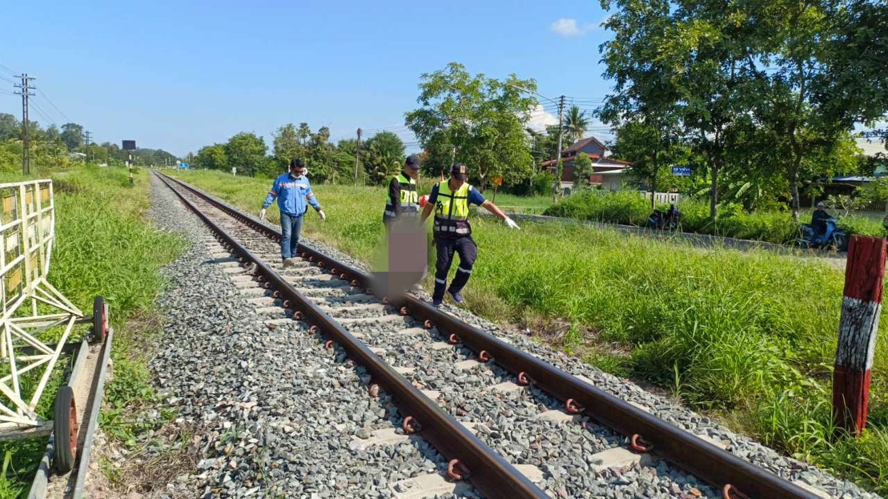 ม้าเหล็กขยี้สาวพม่า โผล่จากป่าข้างทางถูกชนตายสยองคาราง ตร.เร่งหาสาเหตุ