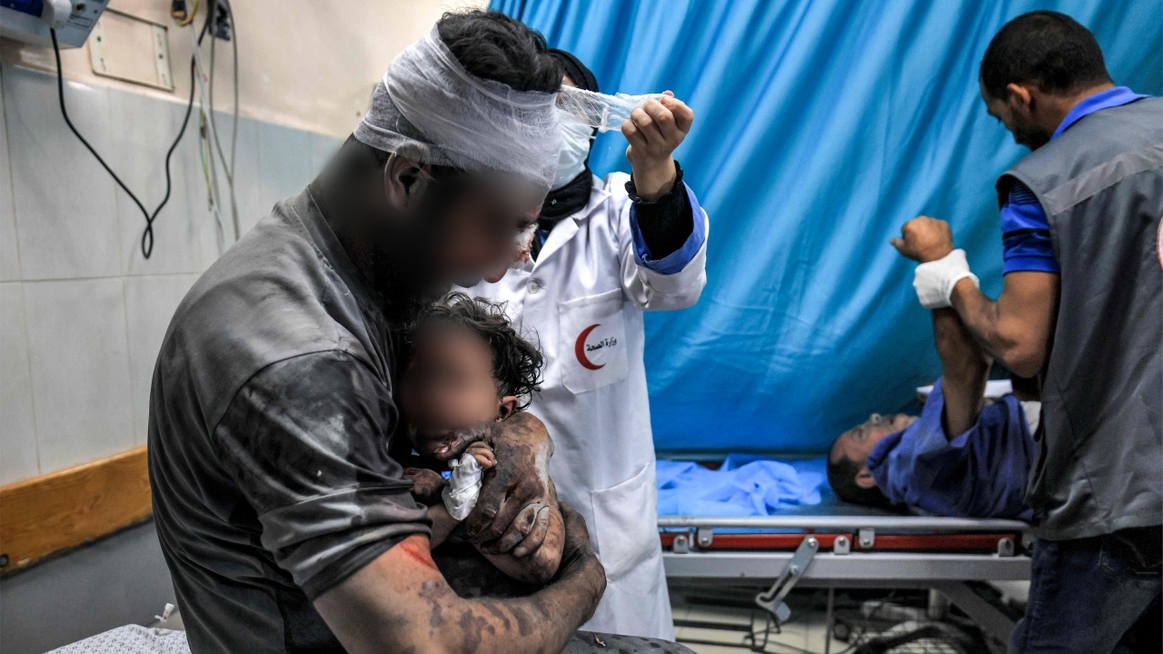 อิสราเอลถล่มยับฉนวนกาซา ชาวปาเลสไตน์ดับสลด วันเดียว กว่า 700 ศพ 