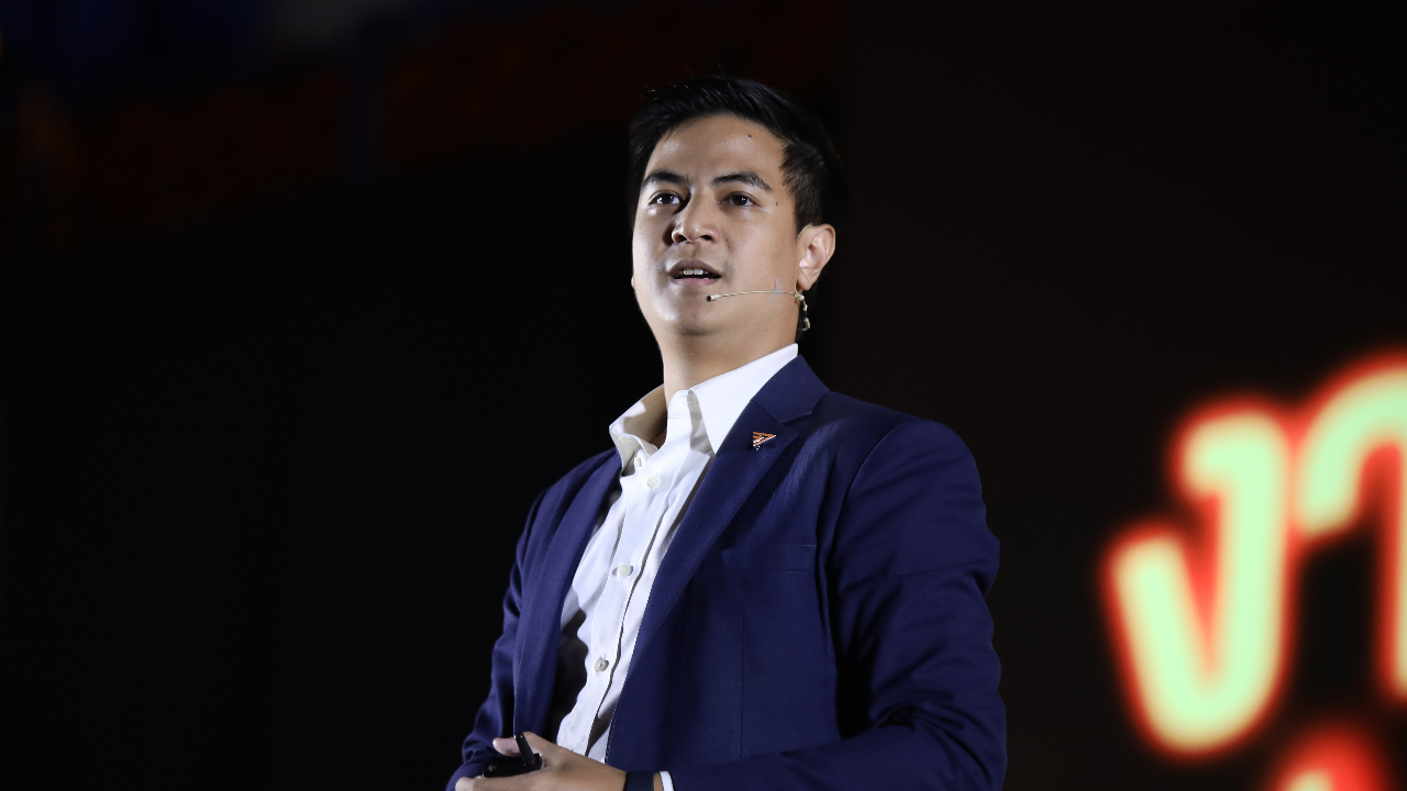 “พริษฐ์” รับเสียดายสภาฯ ปัดตกญัตติก้าวไกล ขอสังคมจับตาคำถามประชามติของรัฐบาล