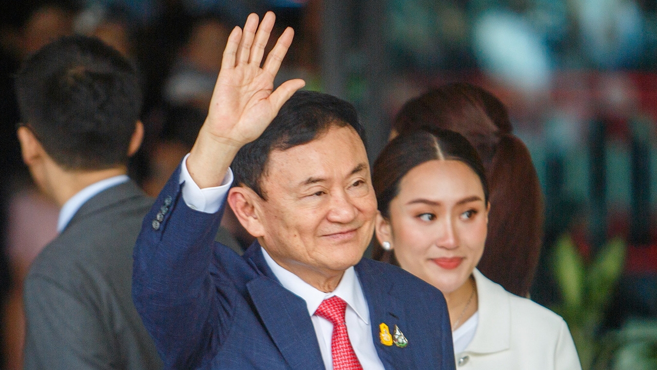 วิเคราะห์การเมือง : จุดเบี่ยง “ศูนย์อำนาจ”