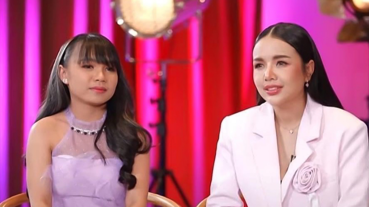 เดือดขั้นสุด เจนนี่ โพสต์ปกป้องน้องสาว ลิลลี่ หลังโดนวิจารณ์รูปแรง ปมศัลยกรรม