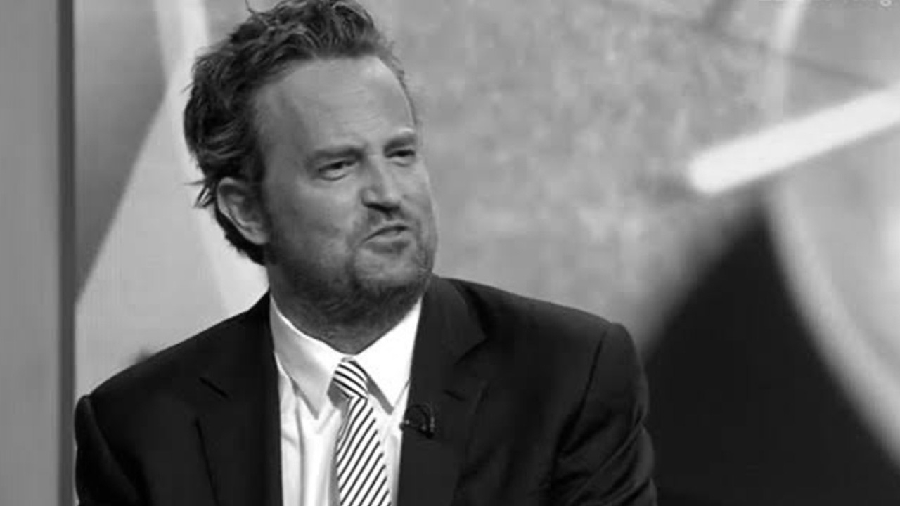 เปิดผลงานอาลัย แมทธิว เพอร์รี่ ดาราดัง Friends ซิตคอมในตำนานยุค 90