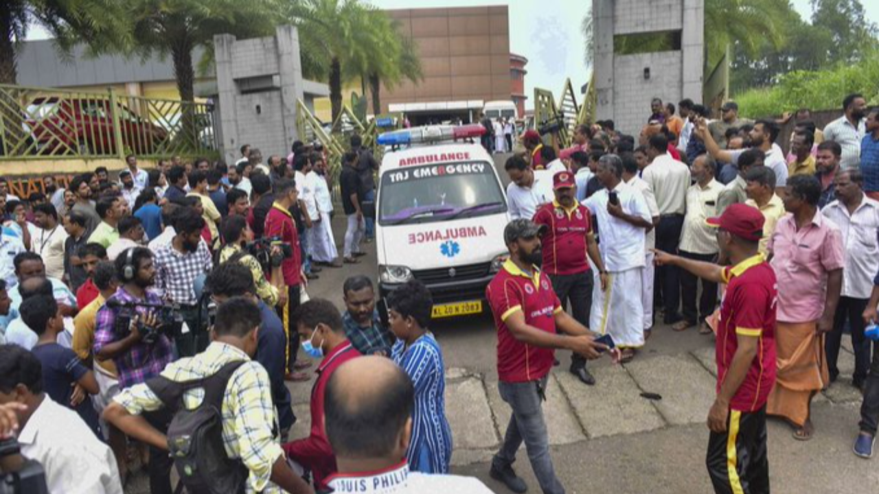 สลด เกิดเหตุระเบิดที่ศูนย์ประชุมนานาชาติอินเดีย ดับ 1 ศพ